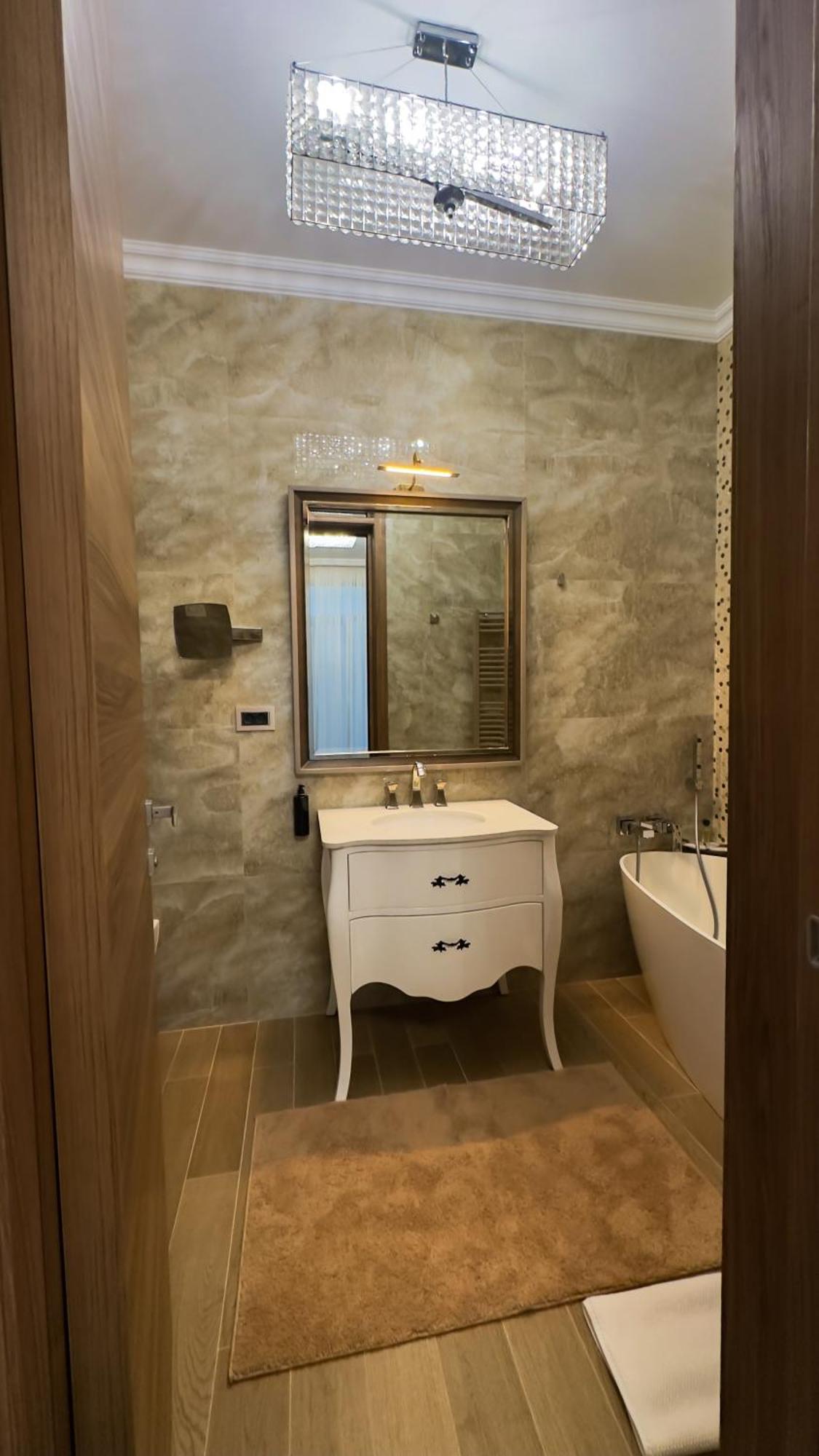 Therme Criss Балотешти Экстерьер фото